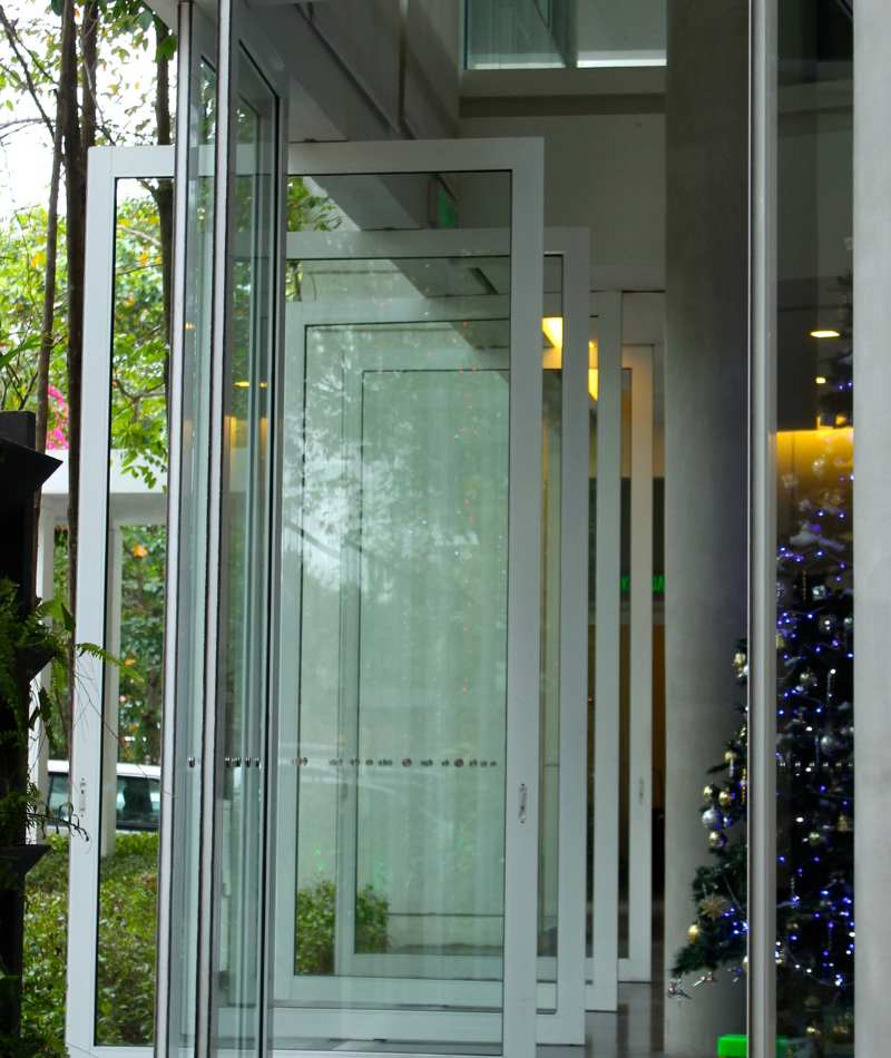 Hinge doors by Felix Glass in Kempton Park – photo 25