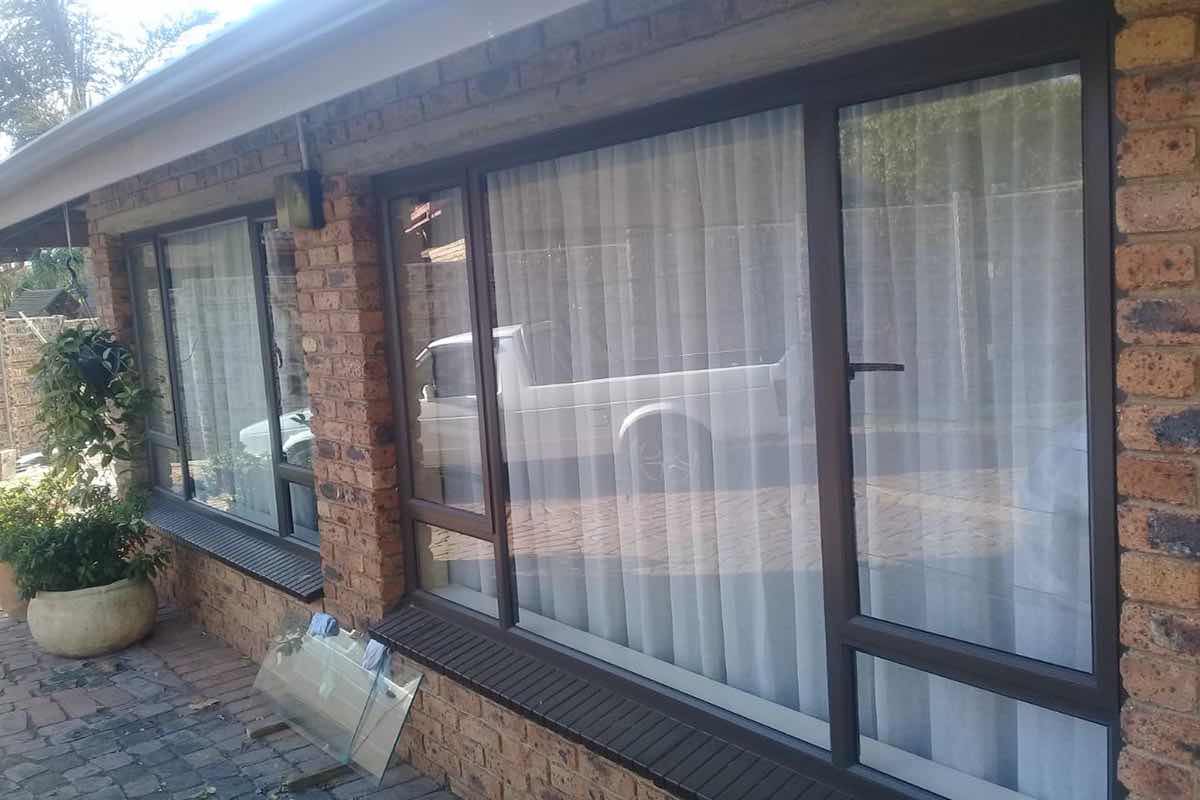 Windows by Felix Glass in Kempton Park – photo 52