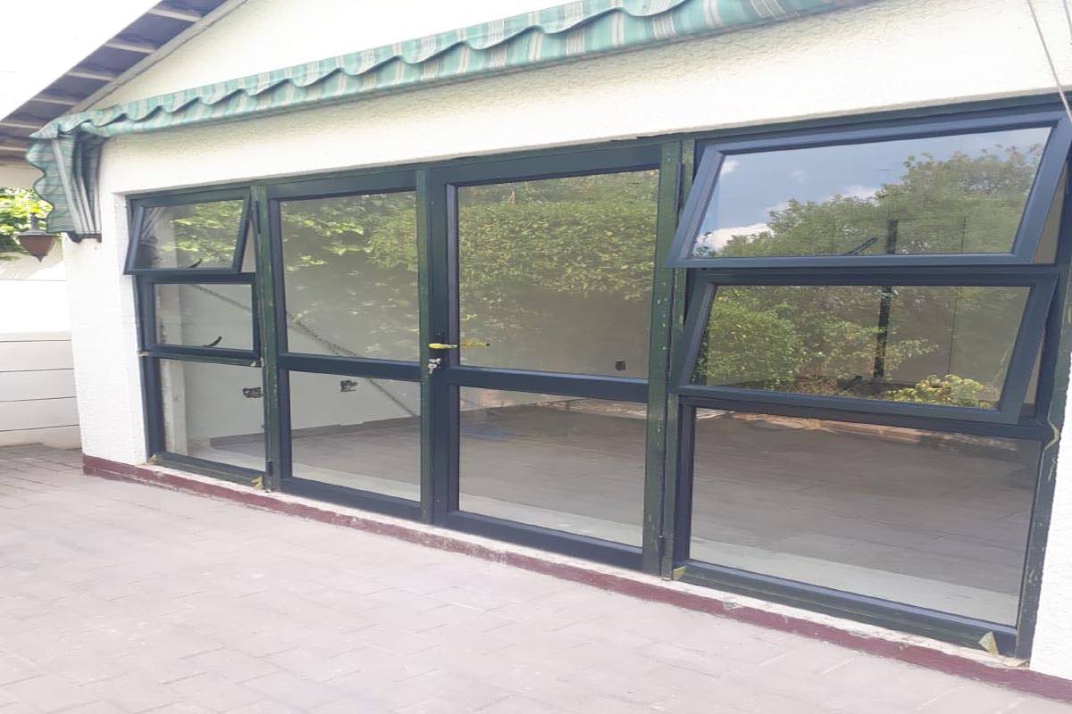 Conversions by Felix Glass in Kempton Park – photo 73